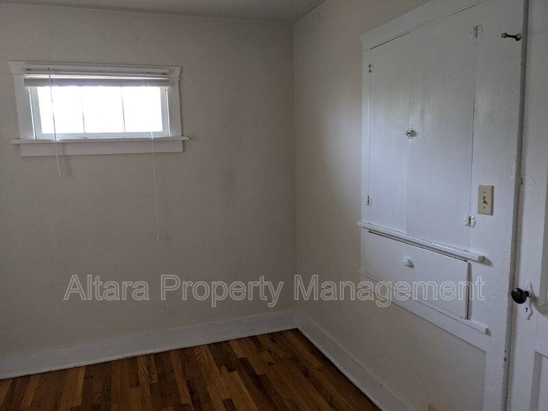 House for rent at 1824 S Franklin St, Denver, CO 80210