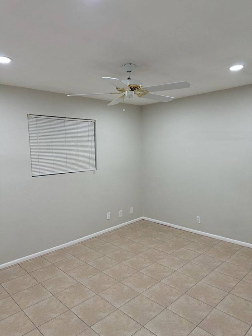 Townhouse for rent at 6128 & 6130 E Akron St, Mesa, AZ 85205