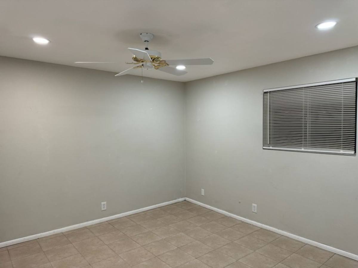 Townhouse for rent at 6128 & 6130 E Akron St, Mesa, AZ 85205