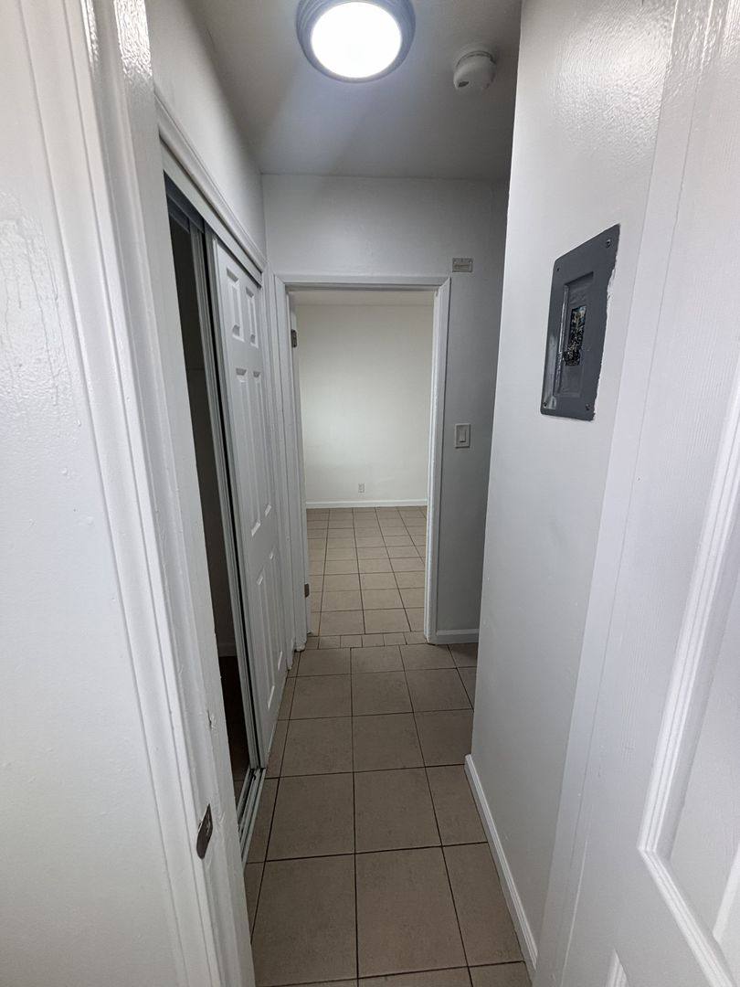 Apartment for rent at 14129 Vanowen St, Van Nuys, CA 91405