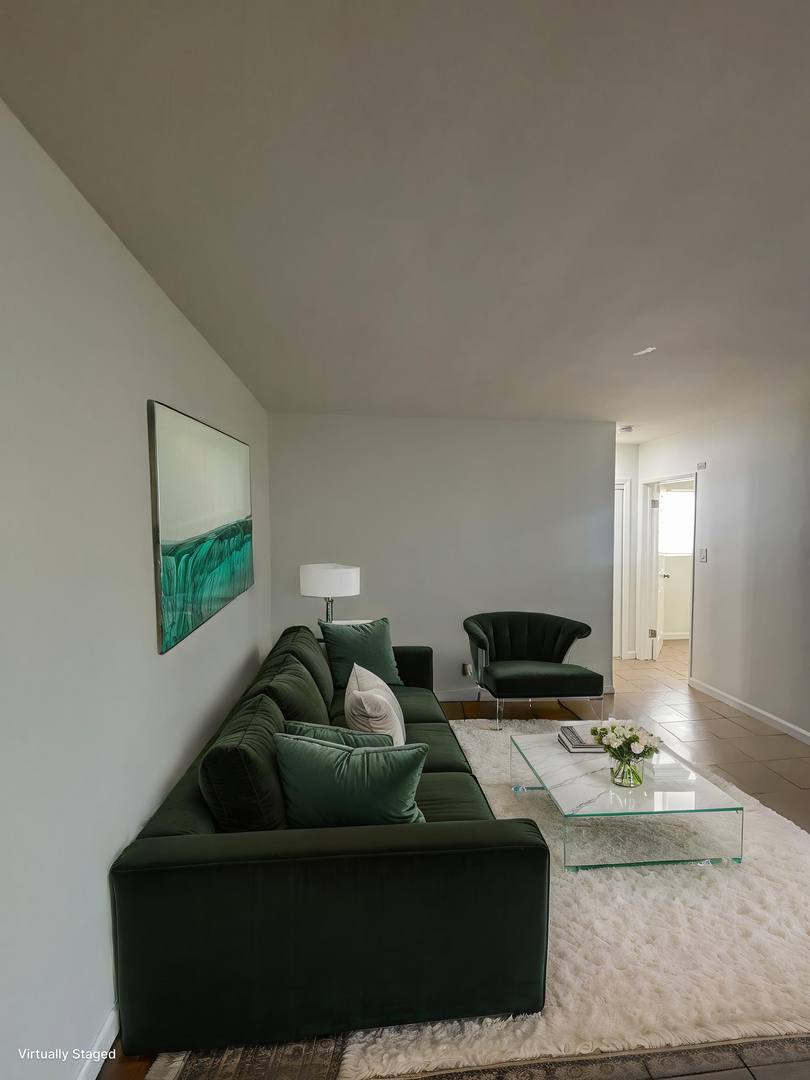 Apartment for rent at 14129 Vanowen St, Van Nuys, CA 91405
