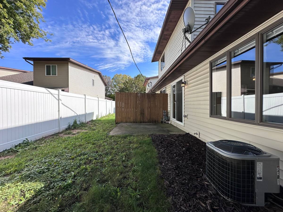 Condo for rent at 430 E 1st Ave, Appleton, WI 54911