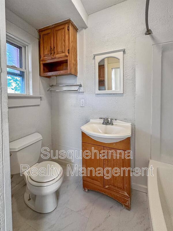 537 Woodward St, Lancaster, PA 17602 - House for Rent - Image 4