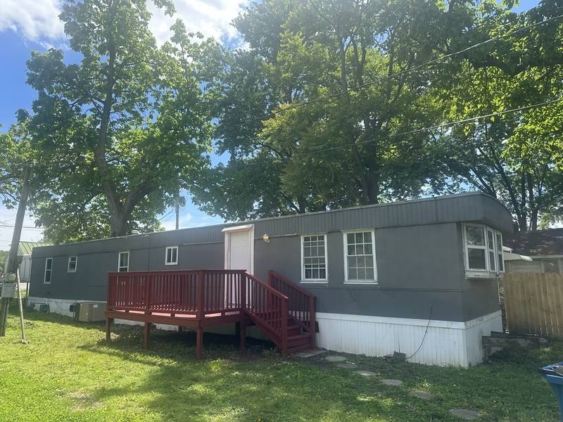 House for rent at 134 Lakeside Ave, East Alton, IL 62024