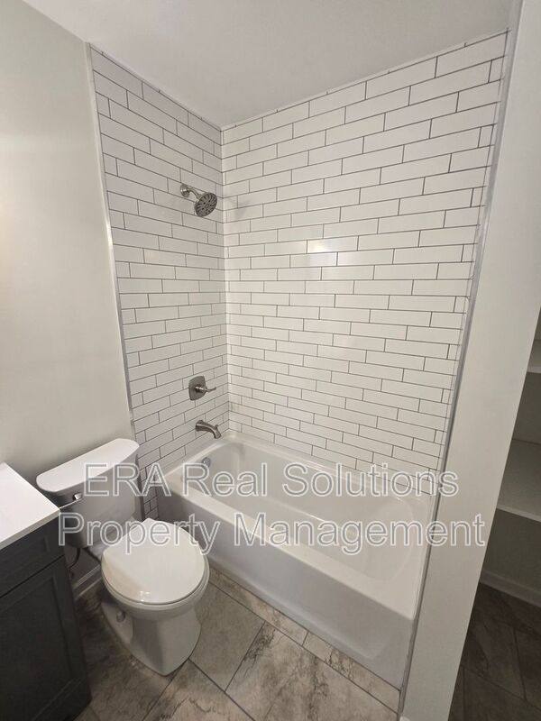 House for rent at 1536 E Weber Rd, Columbus, OH 43211