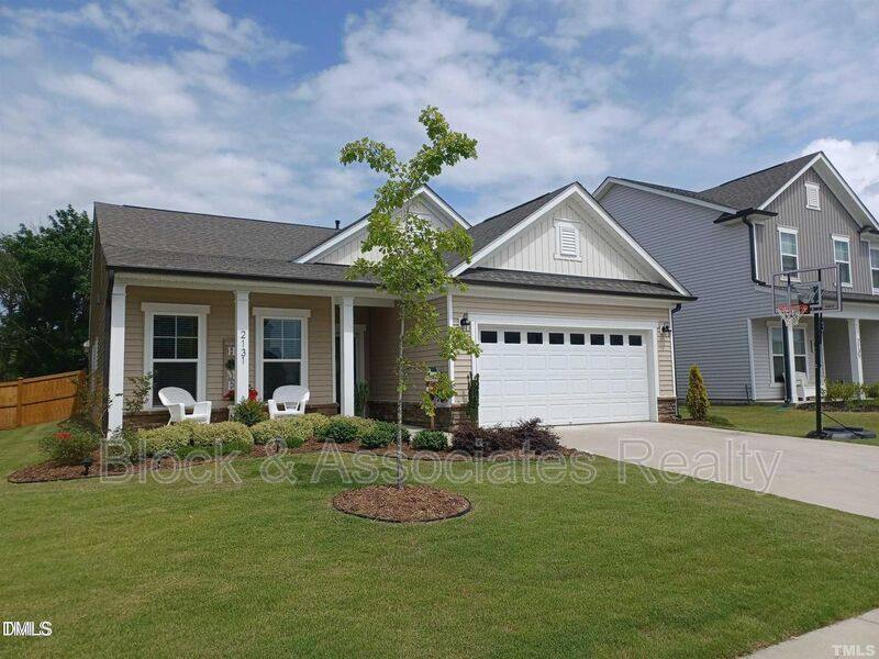 House for rent at 2131 Fox Chapel Place, Fuquay Varina, NC 27526