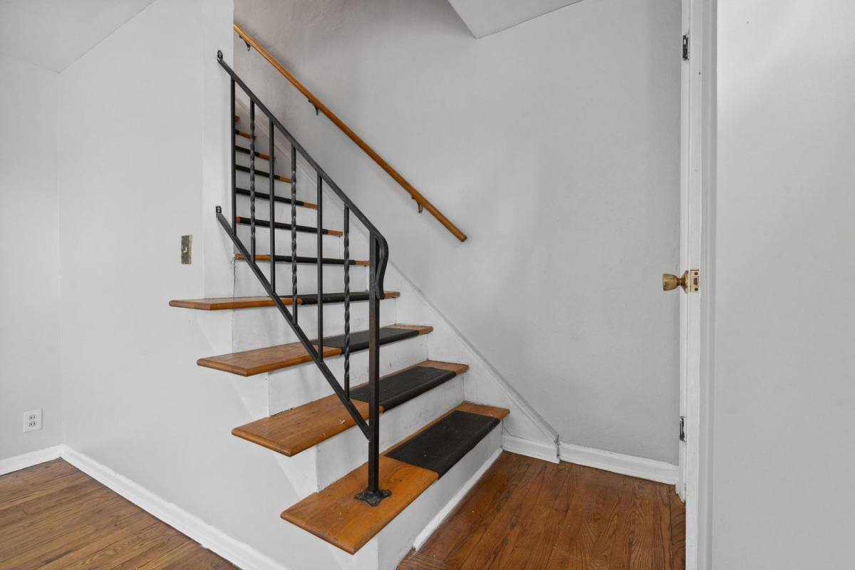 Apartment for rent at 1371-1377 Florence St, Dayton, OH 45403