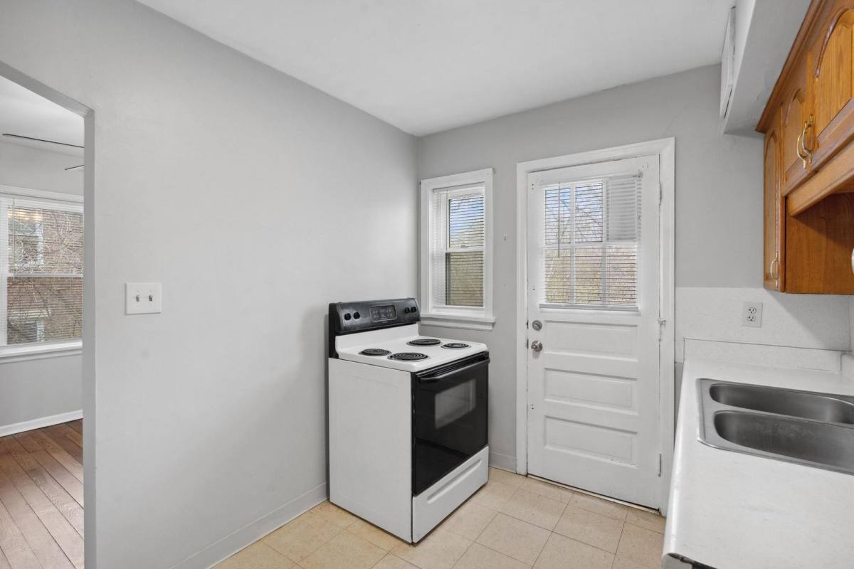 Apartment for rent at 1371-1377 Florence St, Dayton, OH 45403