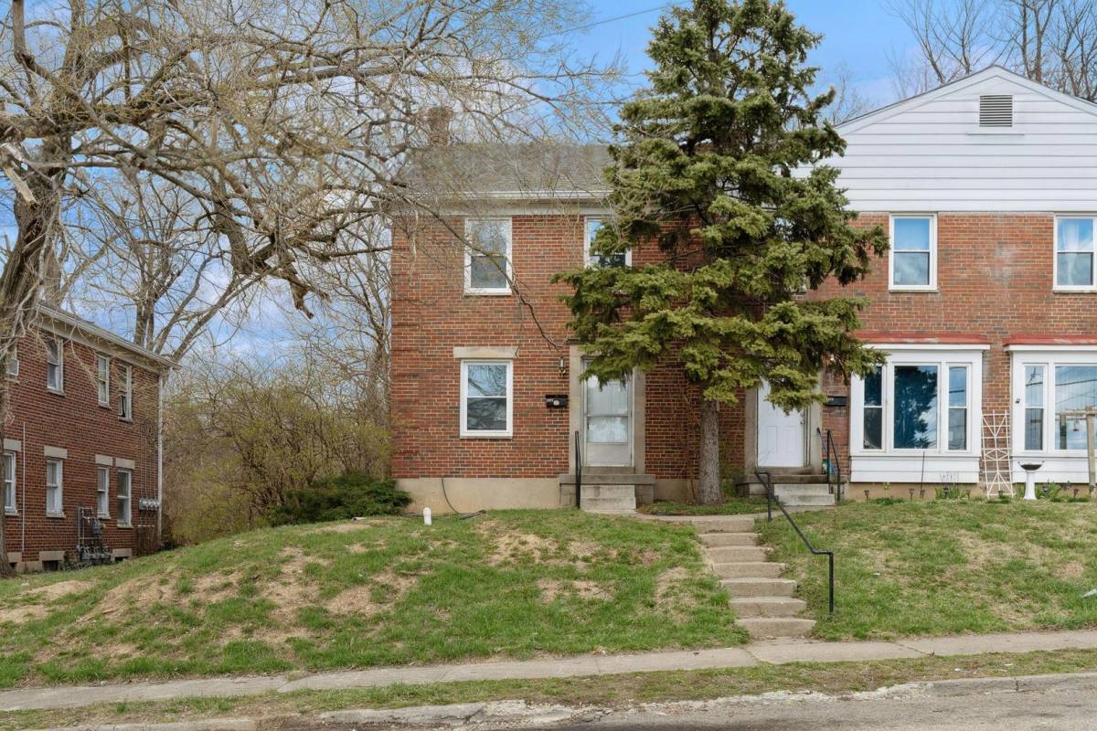 Apartment for rent at 1371-1377 Florence St, Dayton, OH 45403
