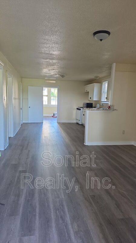 House for rent at 8025 Pompano St, New Orleans, LA 70126