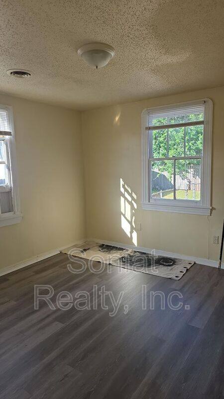 House for rent at 8025 Pompano St, New Orleans, LA 70126