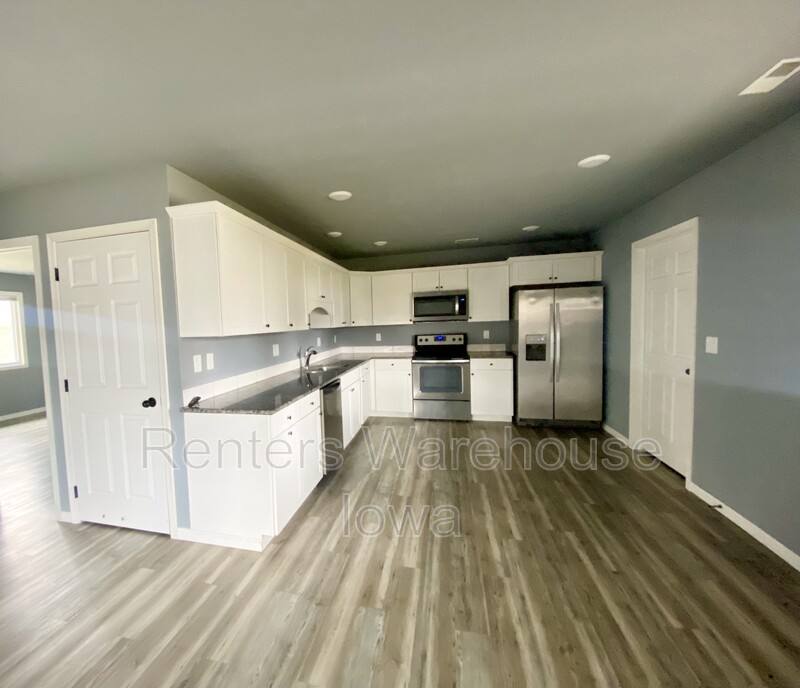 Apartment for rent at 217 E Front St #B, Colfax, IA 50054