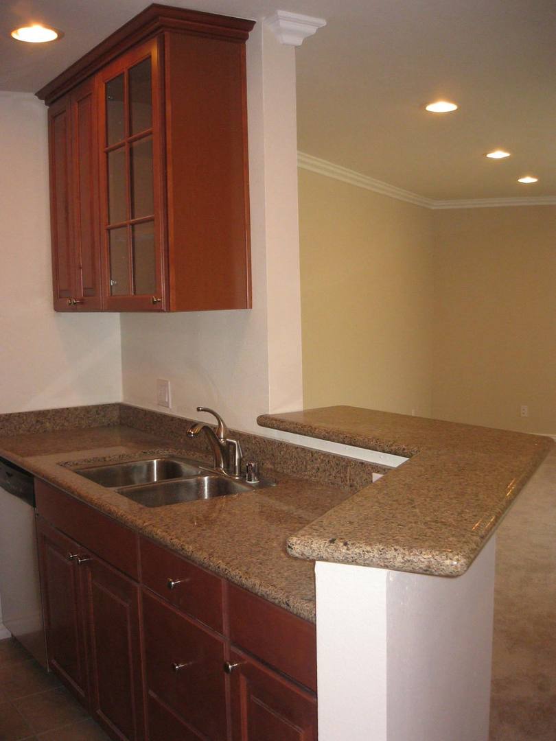Apartment for rent at 610 The Village, Redondo Beach, CA 90277
