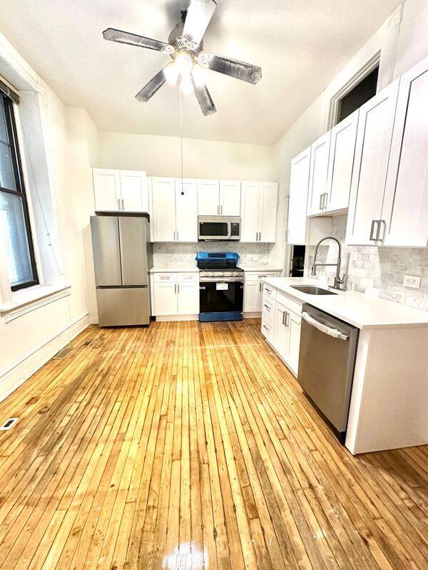 Apartment for rent at 1656 S Throop St #1R, Chicago, IL 60608