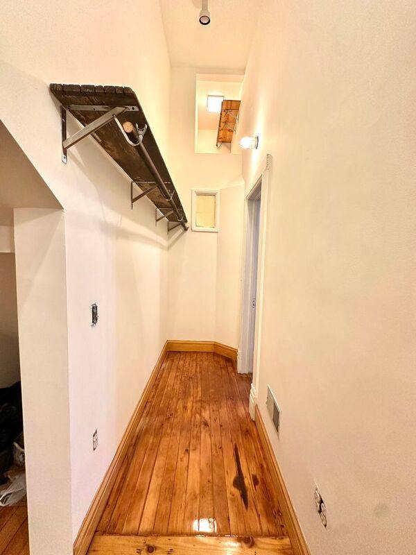 Apartment for rent at 1656 S Throop St #1R, Chicago, IL 60608