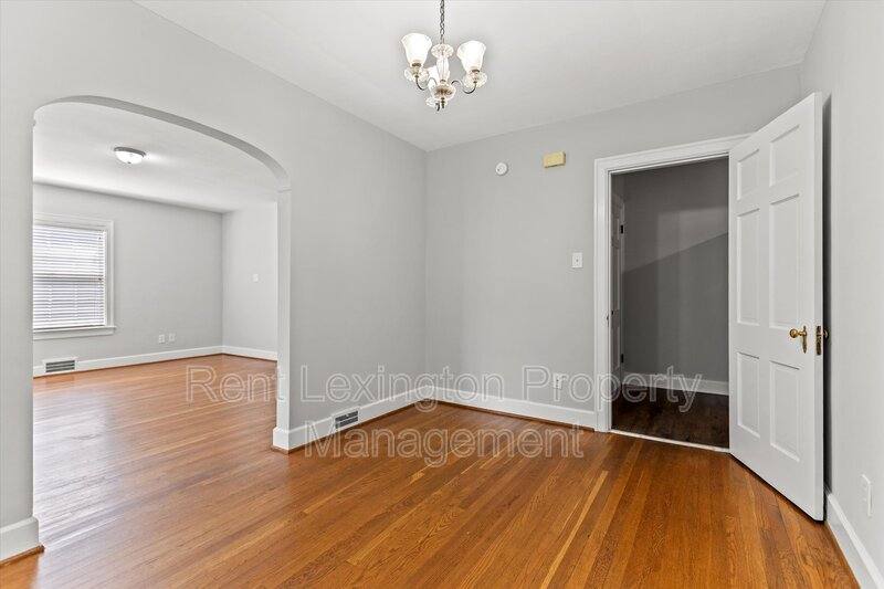 Apartment for rent at 1901 Nicholasville Rd #2, Lexington, KY 40503
