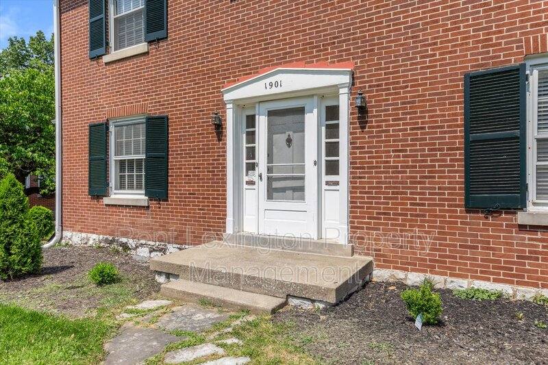 Apartment for rent at 1901 Nicholasville Rd #2, Lexington, KY 40503