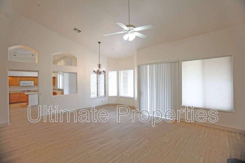 House for rent at 13872 E Kalil Dr, Scottsdale, AZ 85259