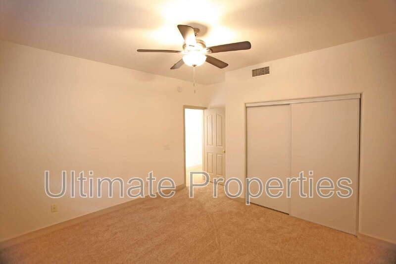 House for rent at 13872 E Kalil Dr, Scottsdale, AZ 85259