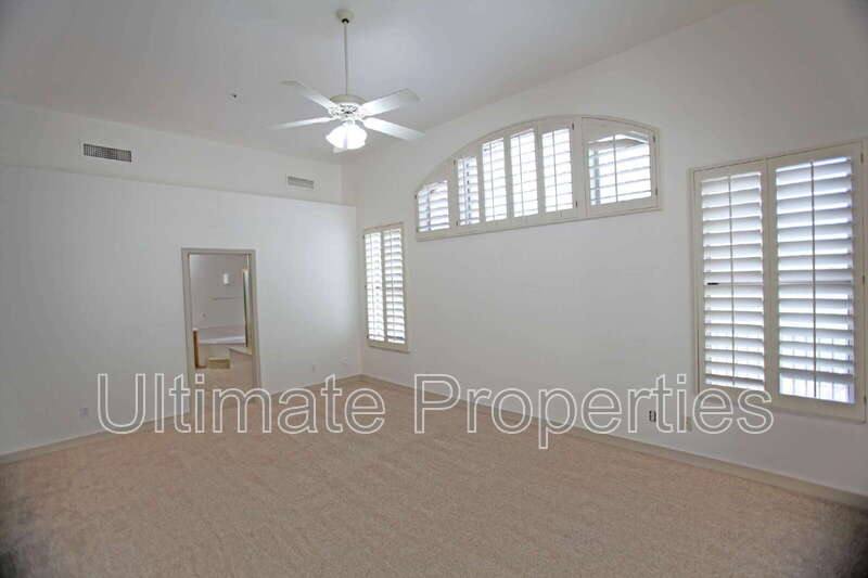 House for rent at 13872 E Kalil Dr, Scottsdale, AZ 85259