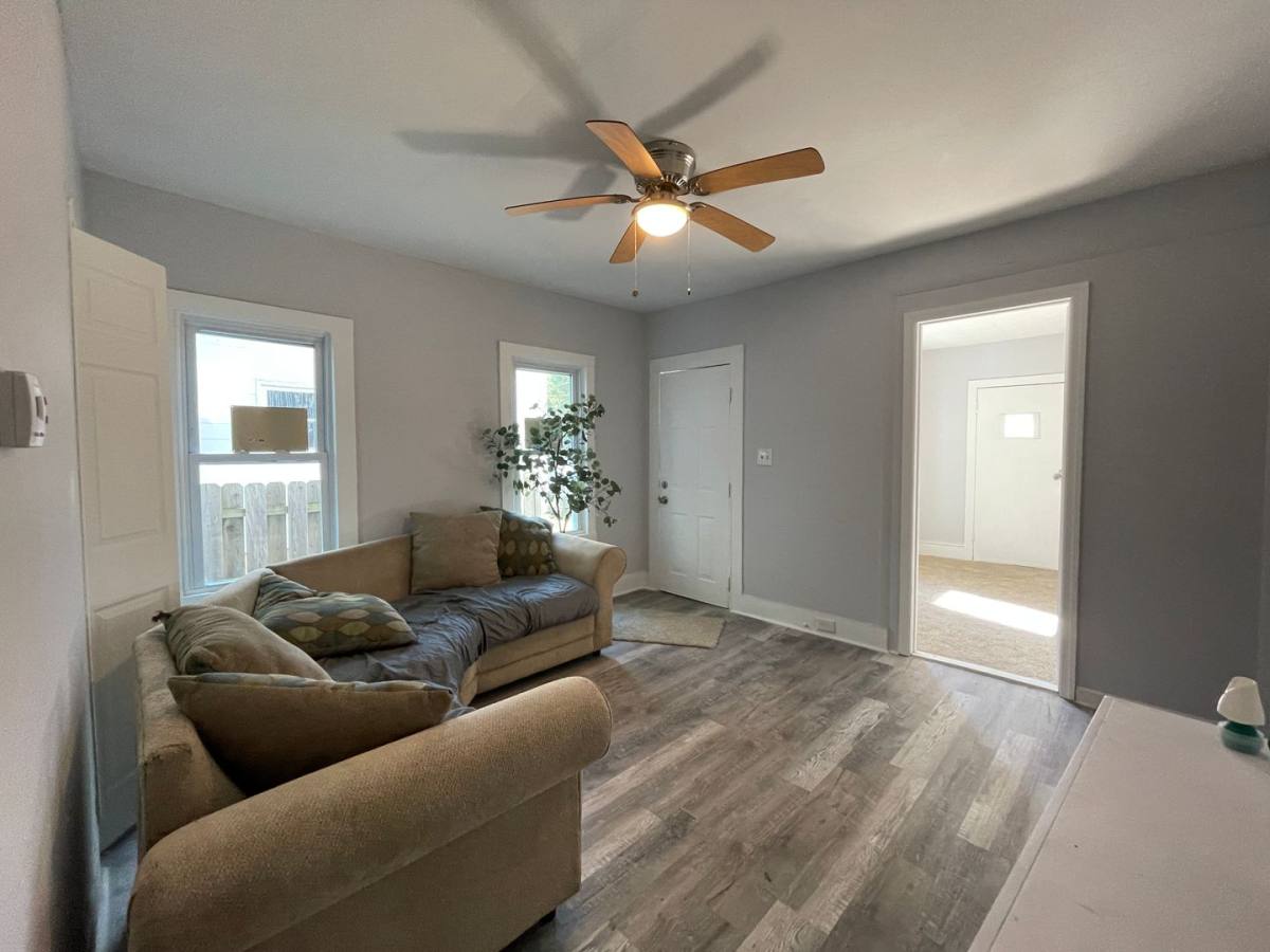 House for rent at 307 3rd St S, Millville, NJ 08332