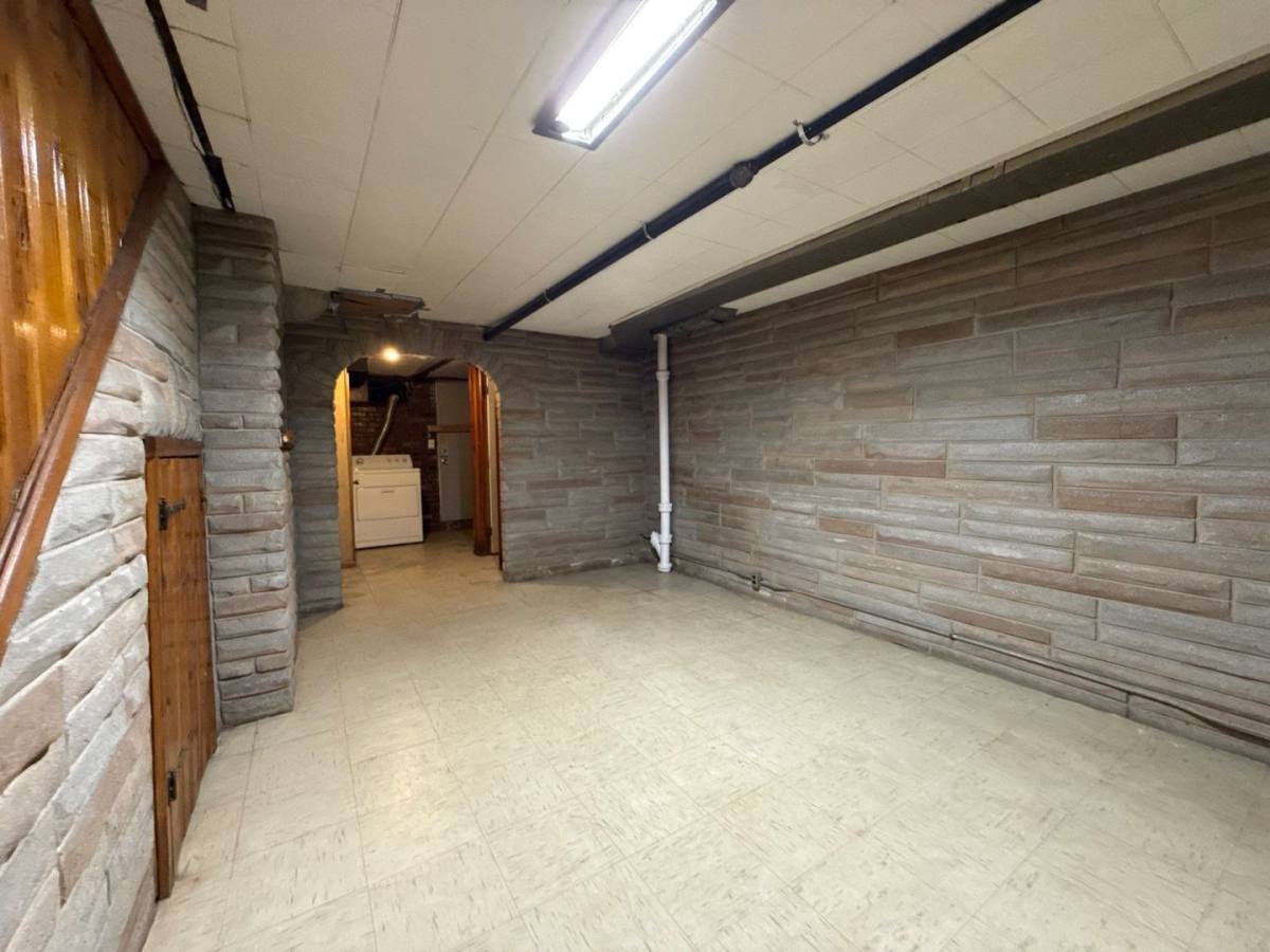 House for rent at 333 N Grantley St, Baltimore, MD 21229