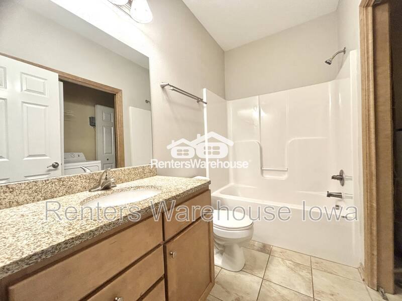 Condo for rent at 2000 Meadow Court #405, Des Moines, IA 50320