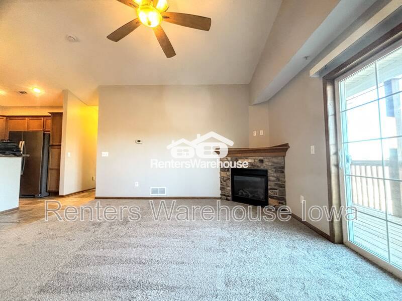 Condo for rent at 2000 Meadow Court #405, Des Moines, IA 50320