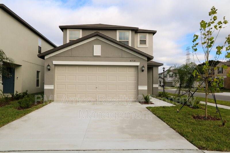 Townhouse for rent at 4714 Norman Oak Place, Tampa, FL 33619