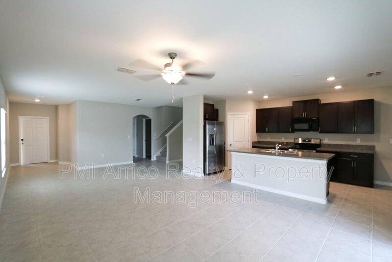 Townhouse for rent at 4714 Norman Oak Place, Tampa, FL 33619