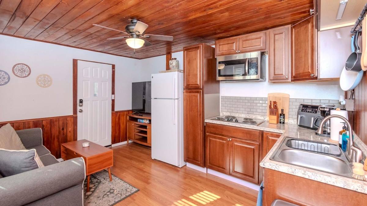 Apartment for rent at 675 Clearwater Largo Rd S, Largo, FL 33770