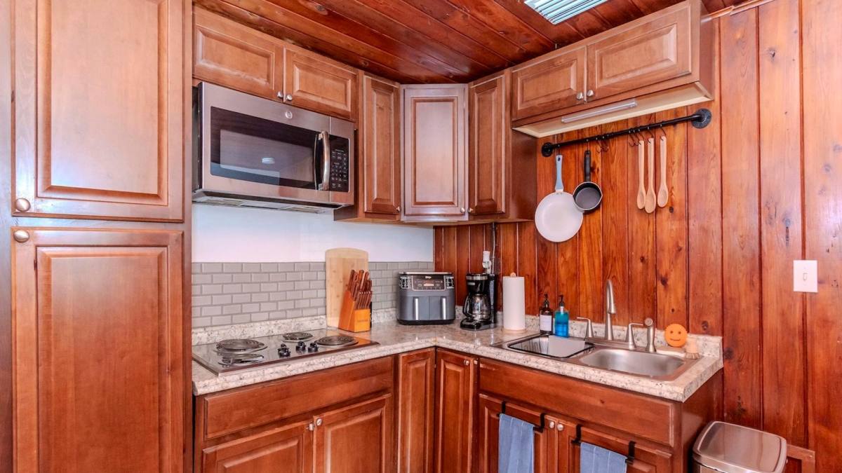 Apartment for rent at 675 Clearwater Largo Rd S, Largo, FL 33770