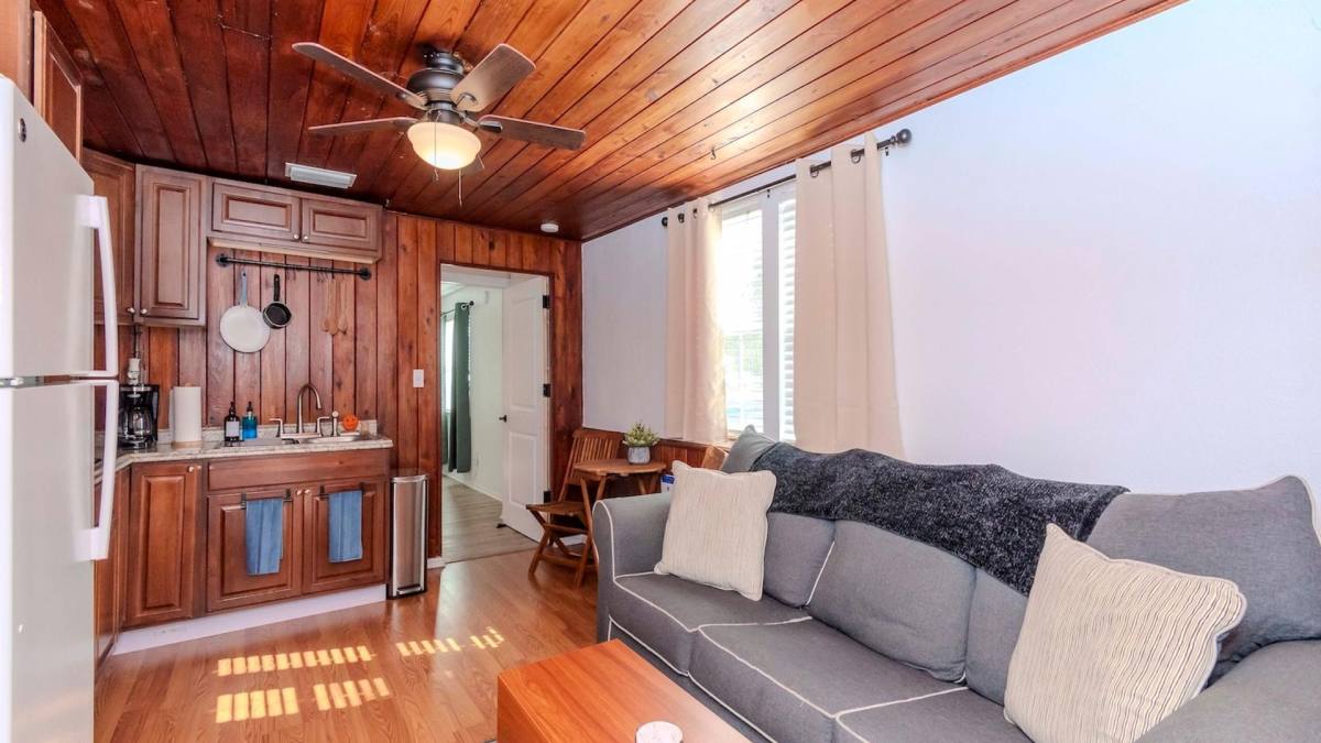 Apartment for rent at 675 Clearwater Largo Rd S, Largo, FL 33770