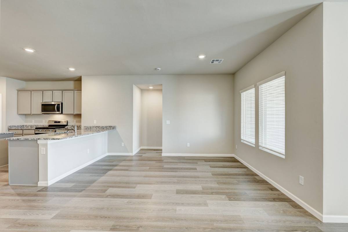 House for rent at 4109 Sara Park Dr, Yukon, OK 73099
