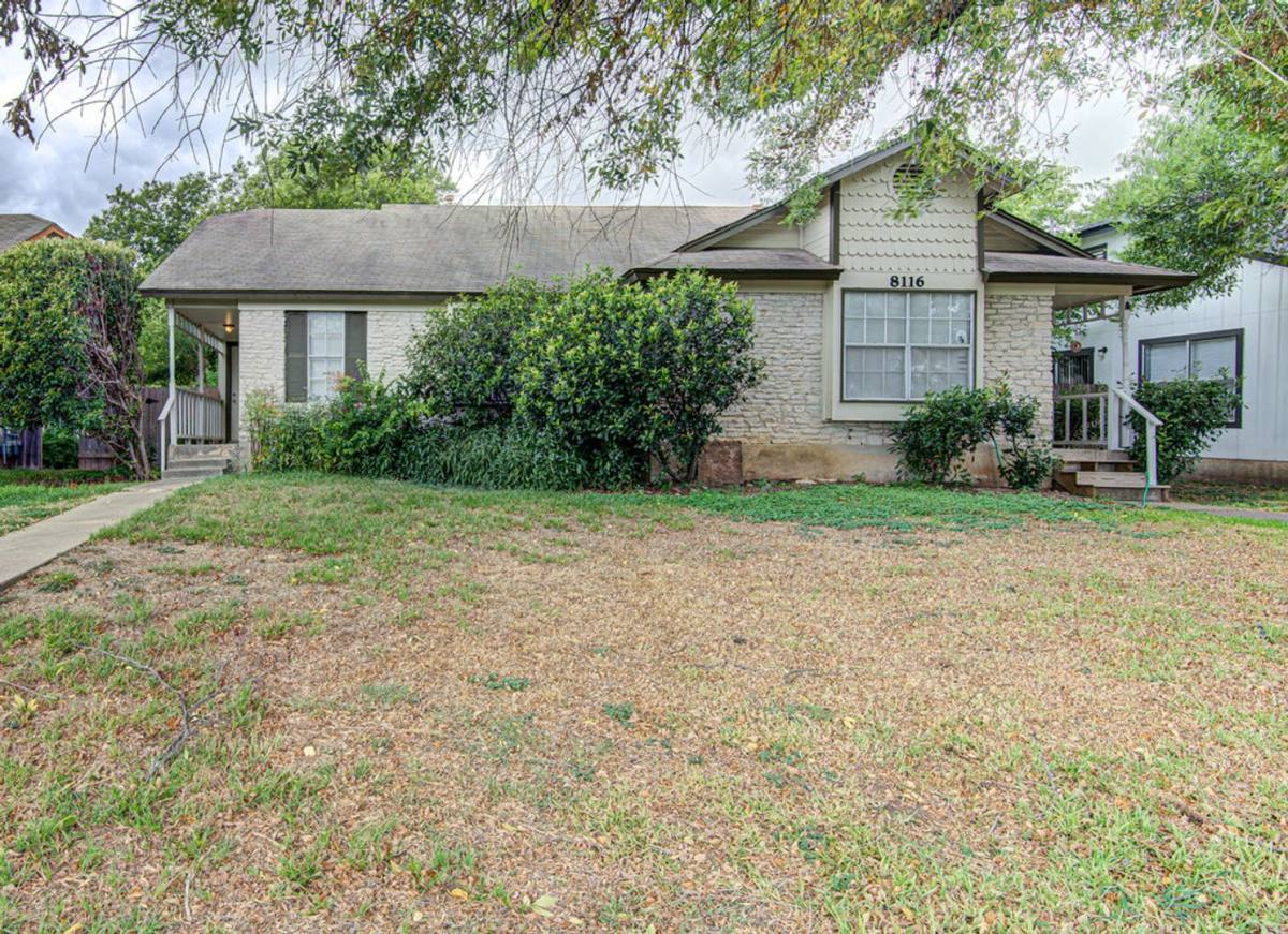 Apartment for rent at 8116 W Gate Blvd, Austin, TX 78745