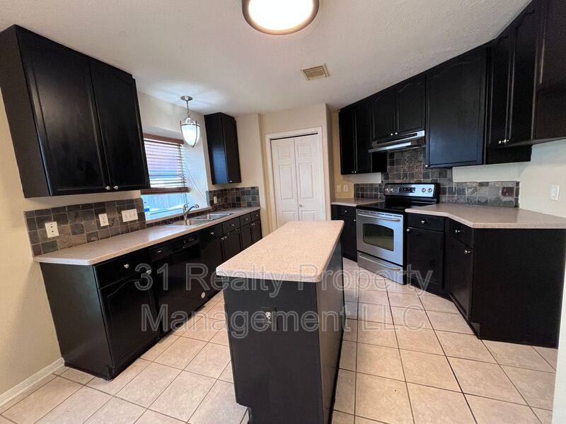 House for rent at 12827 Fox Arrow Lane, Houston, TX 77041