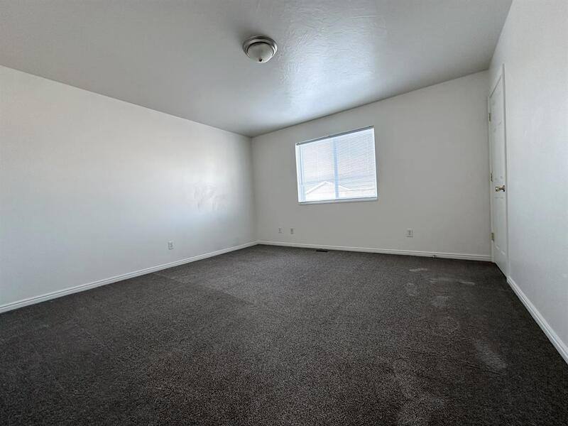 Townhouse for rent at 15080 N 5400 W #1, Garland, UT 84312