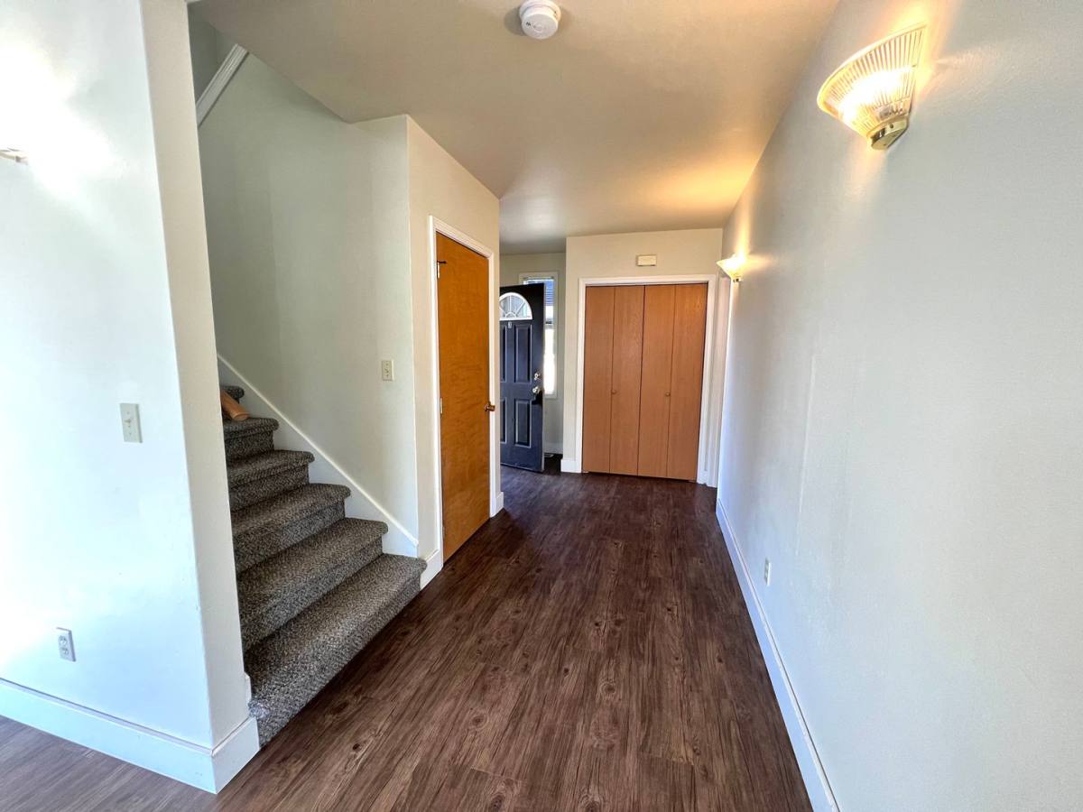 Apartment for rent at 1308 N Brooklane, Ellensburg, WA 98926