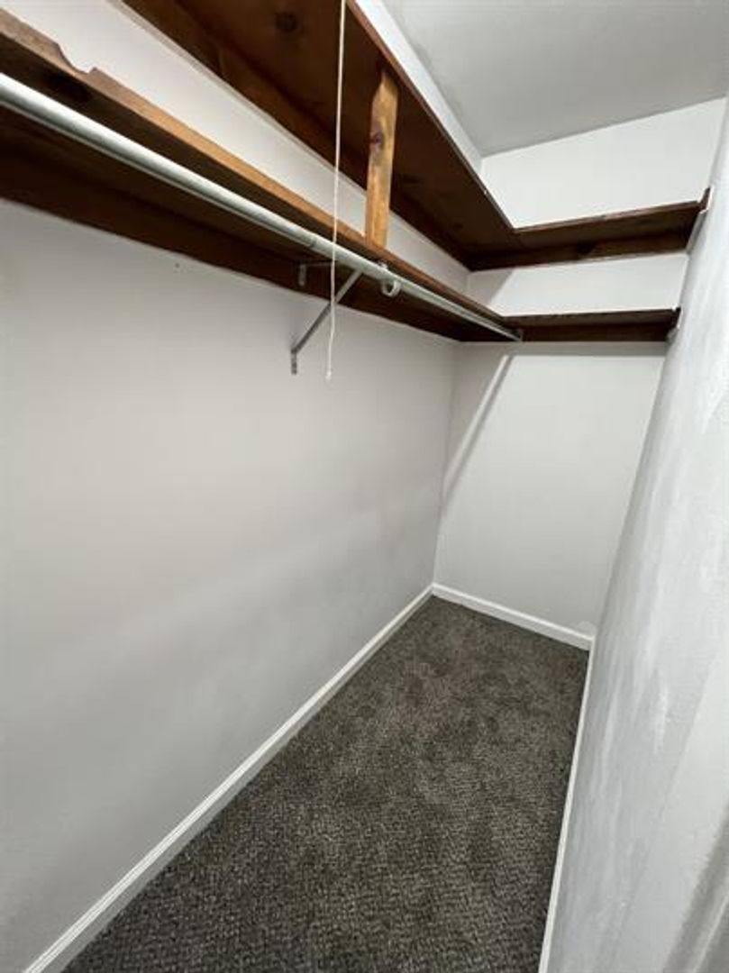 Apartment for rent at 1802 Myers Ave, Dunbar, WV 25064