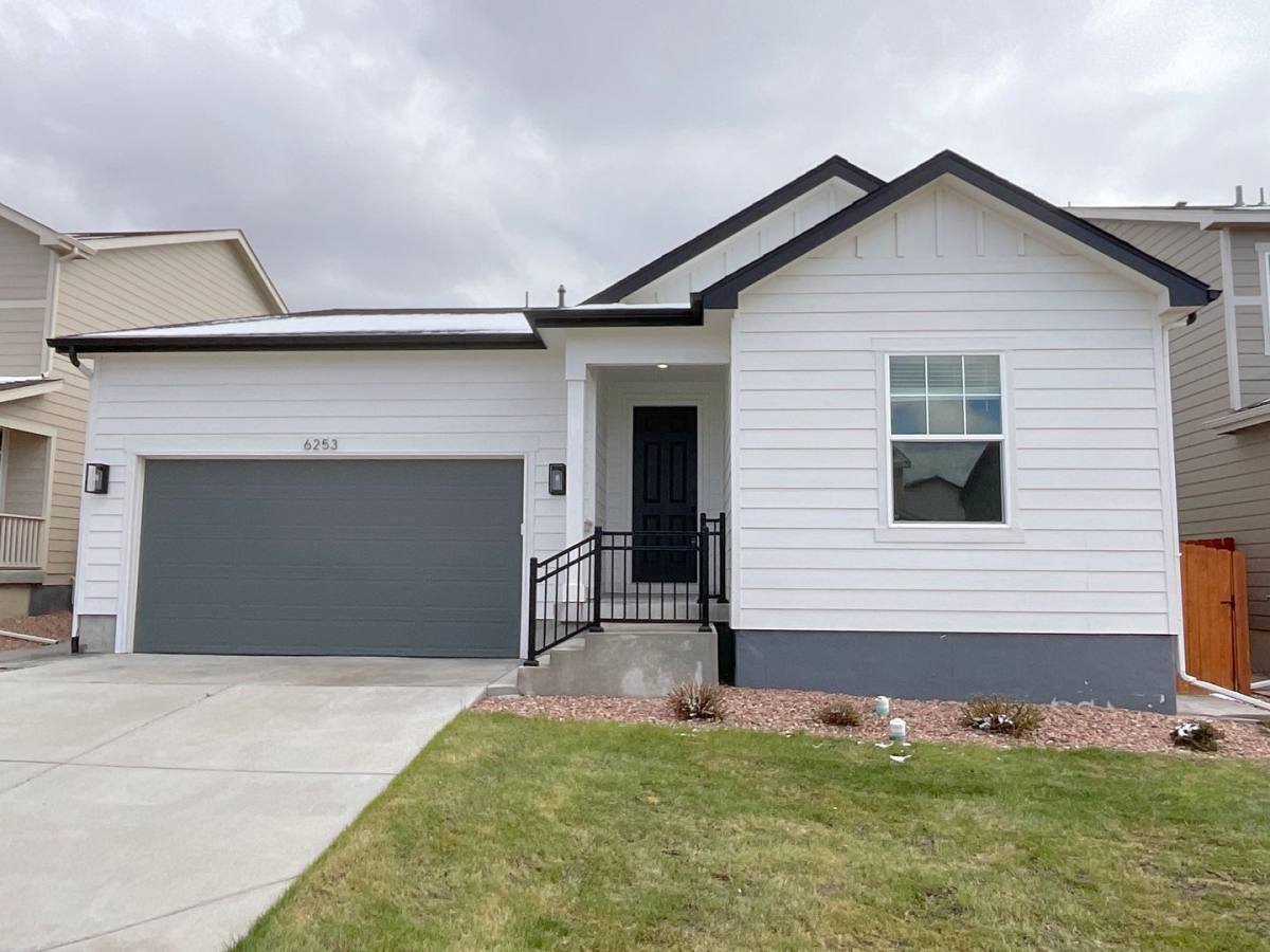 House for rent at 6253 Bodacious Circle, Colorado Springs, CO 80923
