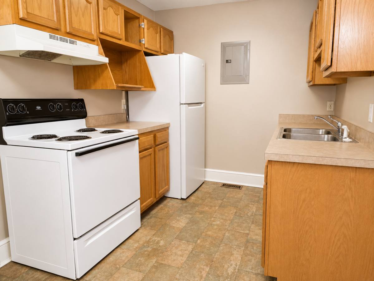 Apartment for rent at 1228 S Brook St, Louisville, KY 40203