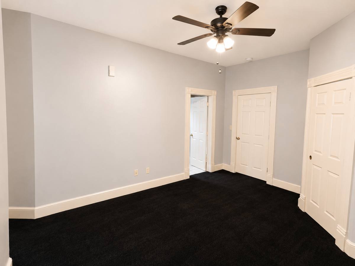 Apartment for rent at 1228 S Brook St, Louisville, KY 40203