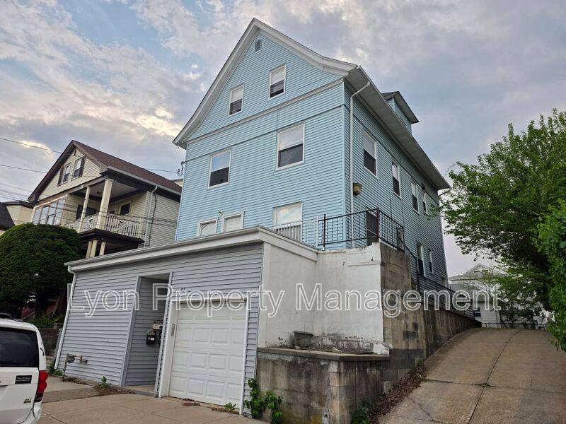 Apartment for rent at 107 Burgess Ave #1, East Providence, RI 02914