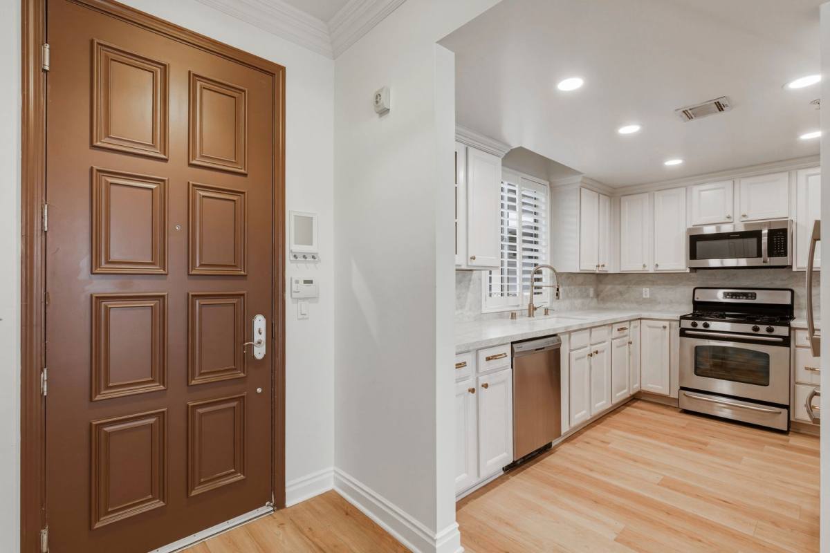 Condo for rent at 1444 S Point View St, Los Angeles, CA 90035