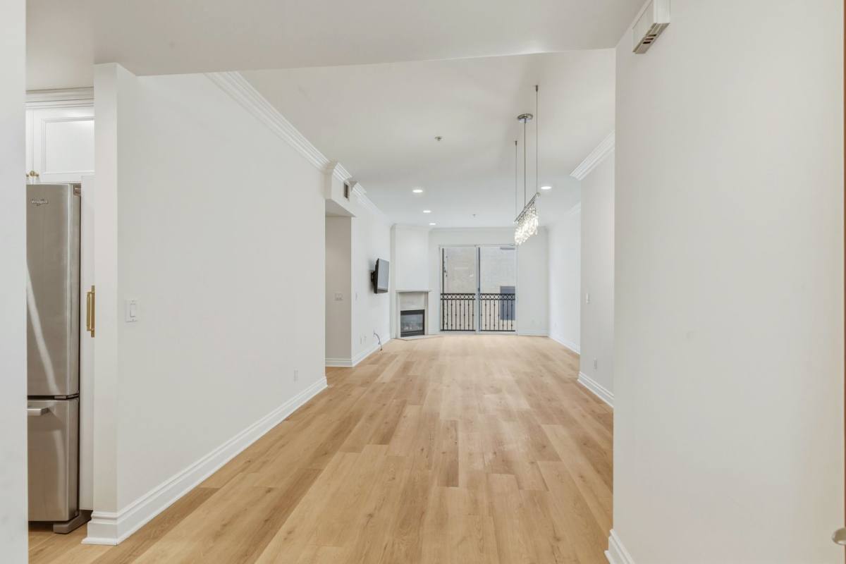 Condo for rent at 1444 S Point View St, Los Angeles, CA 90035