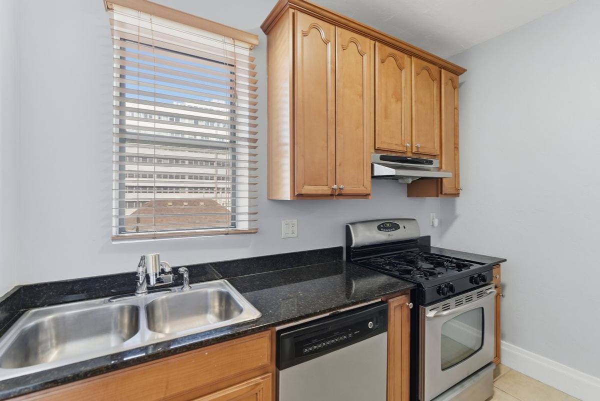 Apartment for rent at 215 S 300 E, Salt Lake City, UT 84111