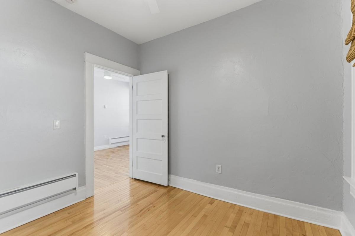 Apartment for rent at 215 S 300 E, Salt Lake City, UT 84111