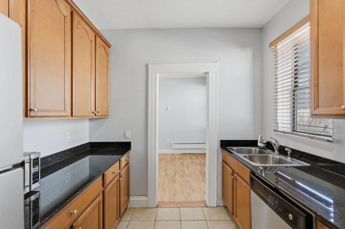 Apartment for rent at 215 S 300 E, Salt Lake City, UT 84111