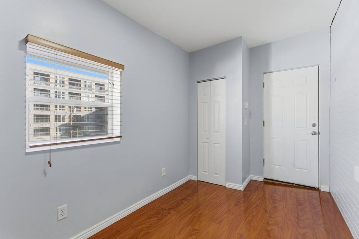 Apartment for rent at 215 S 300 E, Salt Lake City, UT 84111