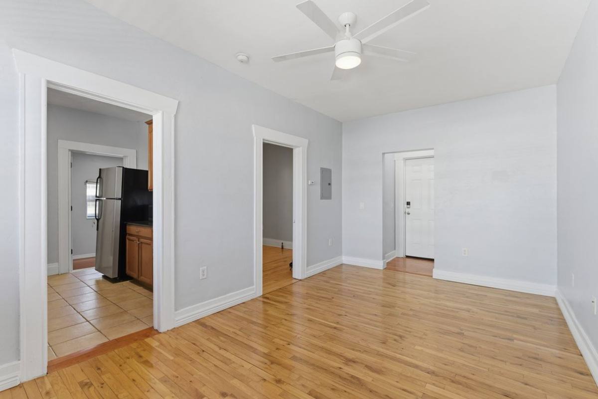 Apartment for rent at 215 S 300 E, Salt Lake City, UT 84111